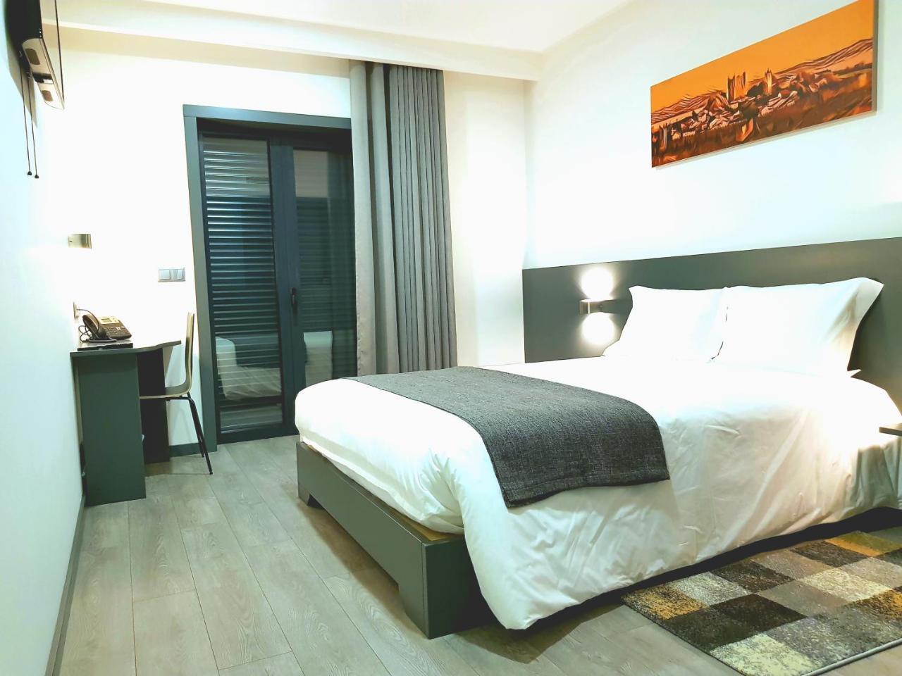 O Abel Hotel Rural 布拉干萨 外观 照片